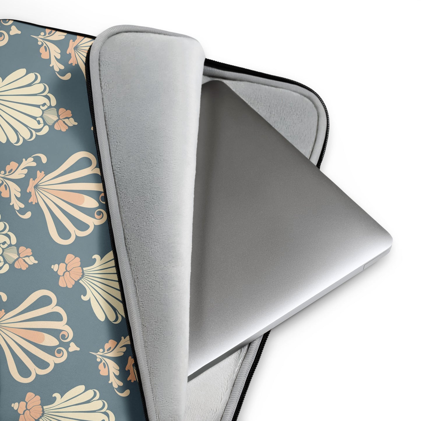 Coastal Classic Laptop Sleeve    Shellarium.